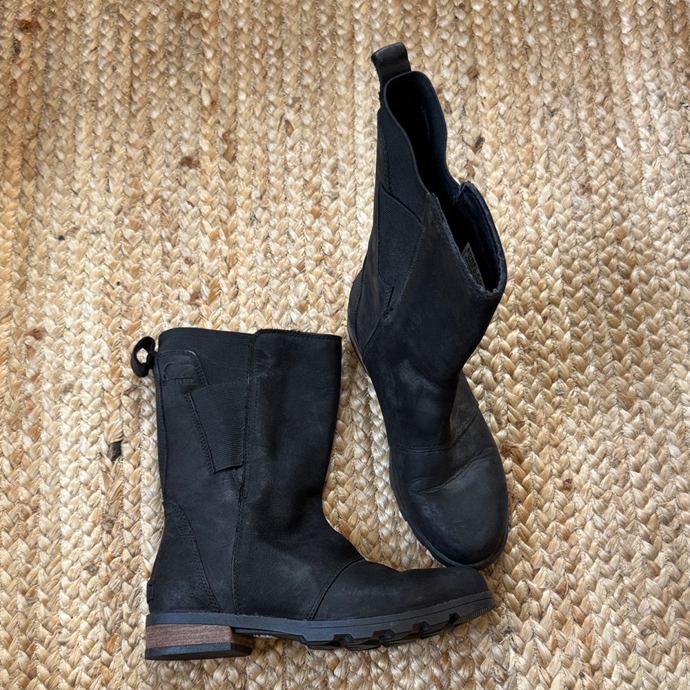 Sorel US 6 Emelie Mid Black Nubuck Leather Boots
